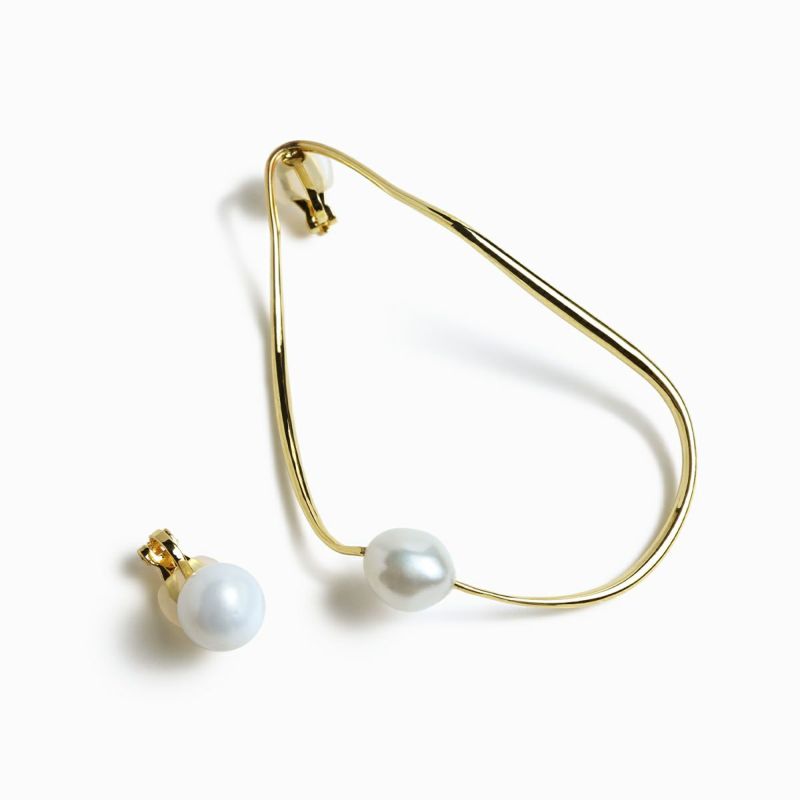 STELLAR HOLLYWOOD アシンメトリーカーヴィングフープイヤリング アシンメトリーカーヴィングフープイヤリング | STELLAR HOLLYWOOD