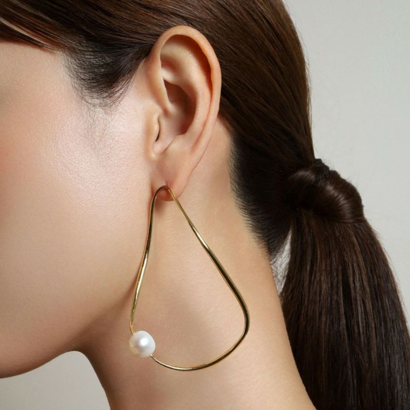 アシンメトリーカーヴィングフープイヤリング | STELLAR HOLLYWOOD