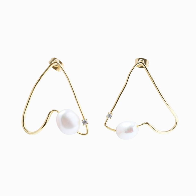 STELLA HOLLYWOOD ピアス STELLA HOLLYWOOD ビジューラインパールピアス